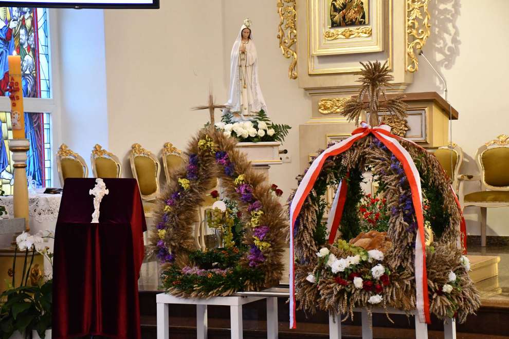 108 Wieńce dożynkowe