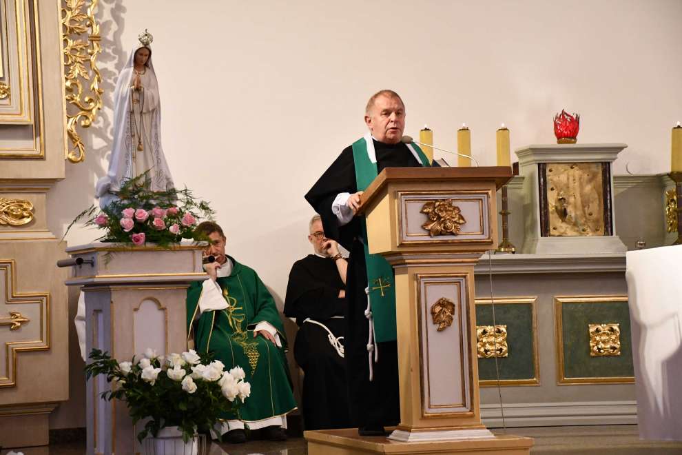 4 Pierwszy dzień misji