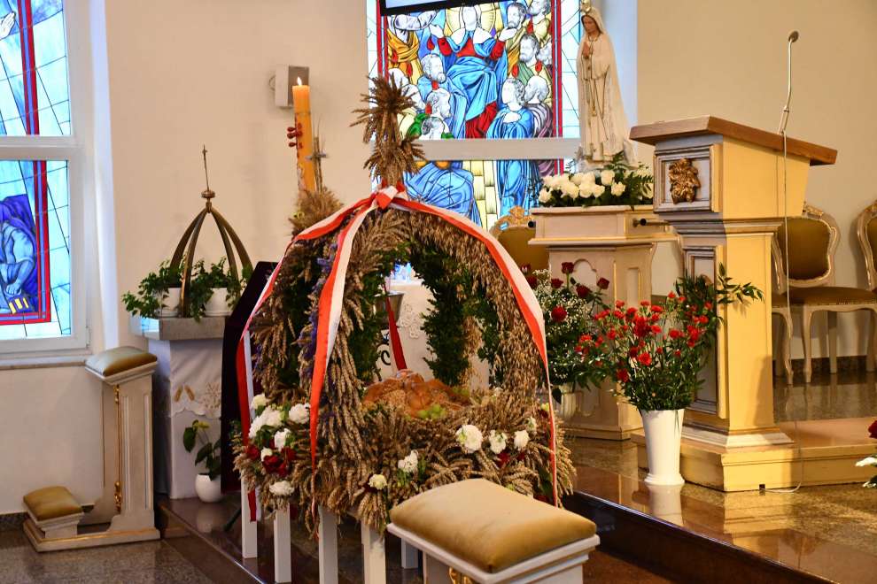 107 Wieńce dożynkowe